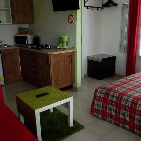 Maison Les 4 Saisons - Et Bed & Breakfast *