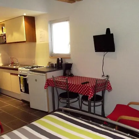 Maison Les 4 Saisons - Et Bed & Breakfast *